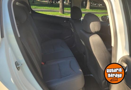 Autos - Peugeot 308 2019 Nafta 40000Km - En Venta