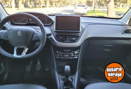 Autos - Peugeot 208 FELINE 2020 Nafta 30000Km - En Venta