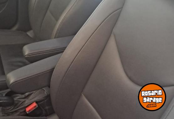 Autos - Peugeot 408 2019 Nafta 130000Km - En Venta