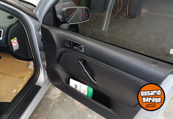 Autos - Volkswagen Bora TDI 2010 Diesel 205000Km - En Venta