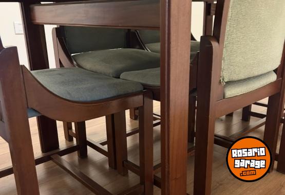 Hogar - Mesa de madera de cedro con 6 sillas - En Venta