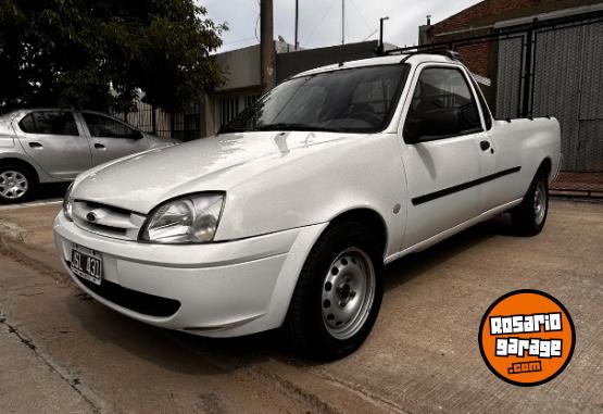 Utilitarios - Ford Courrier 2011 Nafta 120000Km - En Venta