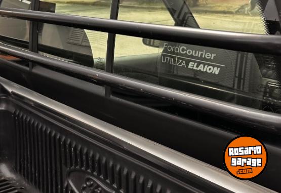Utilitarios - Ford Courrier 2011 Nafta 120000Km - En Venta