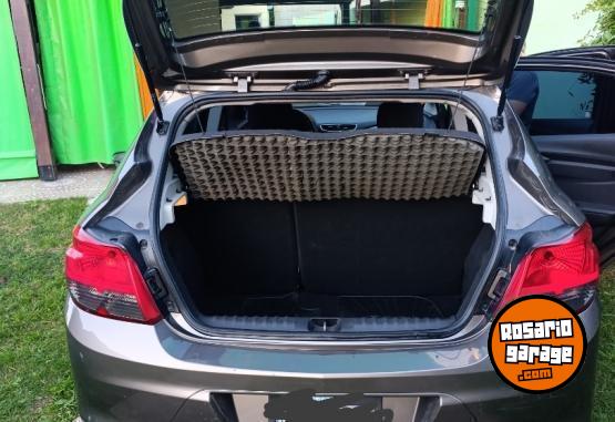 Autos - Chevrolet Onix LTZ Full 2013 Nafta 131000Km - En Venta