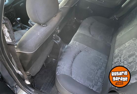 Autos - Peugeot Compact 2010 Nafta 200Km - En Venta