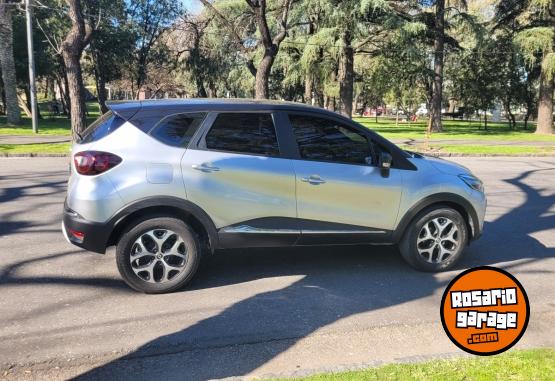 Autos - Renault CAPTUR 2020 Nafta 60000Km - En Venta