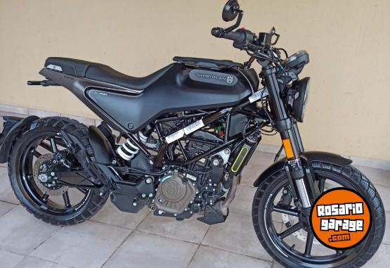 Motos - Husqvarna Svartpilen 200cc 2022 Nafta 7800Km - En Venta