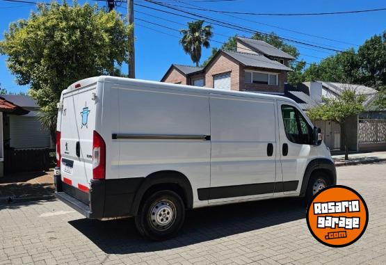 Utilitarios - Peugeot Boxer 2017 2017 Diesel 196000Km - En Venta