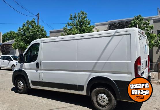 Utilitarios - Peugeot Boxer 2017 2017 Diesel 196000Km - En Venta