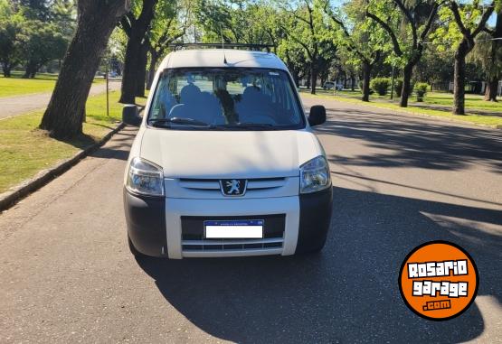 Utilitarios - Peugeot PARTNER PATAGONICA 2021 Diesel 68000Km - En Venta