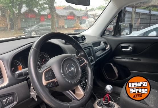 Camionetas - Jeep Renegade 1.8 sport 2017 Nafta 92000Km - En Venta