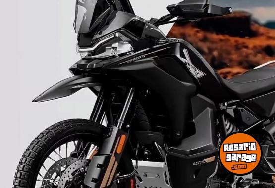 Motos - CF ENTREGA INMEDIATA 800MT-X 2025 Nafta 0Km - En Venta