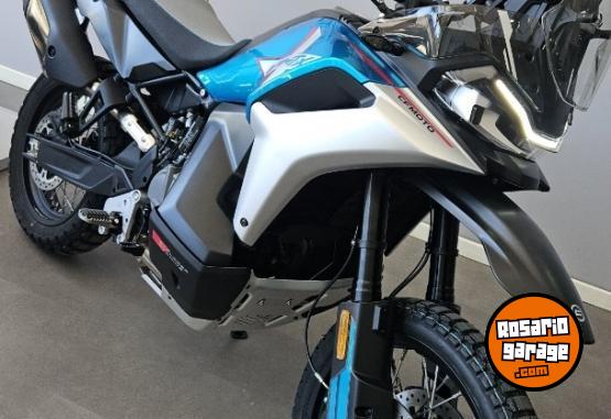 Motos - CF ENTREGA INMEDIATA 800MT-X 2025 Nafta 0Km - En Venta