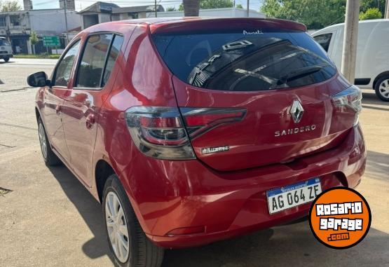 Autos - Renault Life 1.6 2023 Nafta 30000Km - En Venta