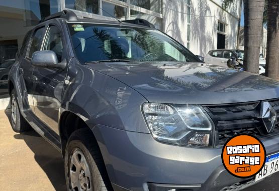 Autos - Renault Duster 2017 GNC 103000Km - En Venta