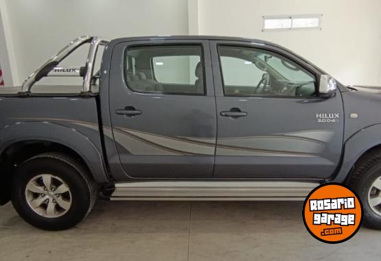 Camionetas - Toyota HILUX SRV 2009 Diesel 146230Km - En Venta