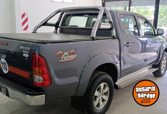 Camionetas - Toyota HILUX SRV 2009 Diesel 146230Km - En Venta
