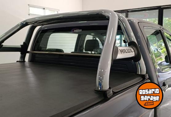 Camionetas - Toyota HILUX SRV 2009 Diesel 146230Km - En Venta