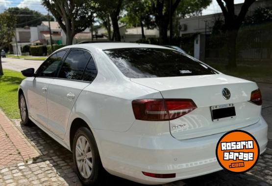 Autos - Volkswagen Ventó 2015 GNC 150000Km - En Venta