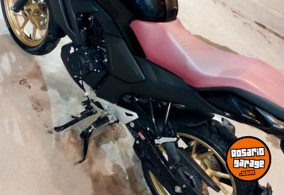 Motos - Yamaha FZ.S  3.0 2024 Nafta 5800Km - En Venta