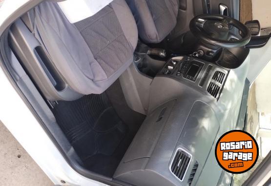 Autos - Volkswagen Fox 1.6 5p Confortline 2013 Nafta 122000Km - En Venta