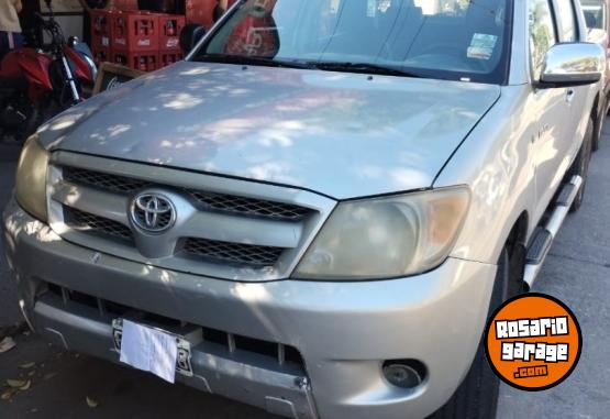 Camionetas - Toyota Hilux 2005 Diesel 415000Km - En Venta