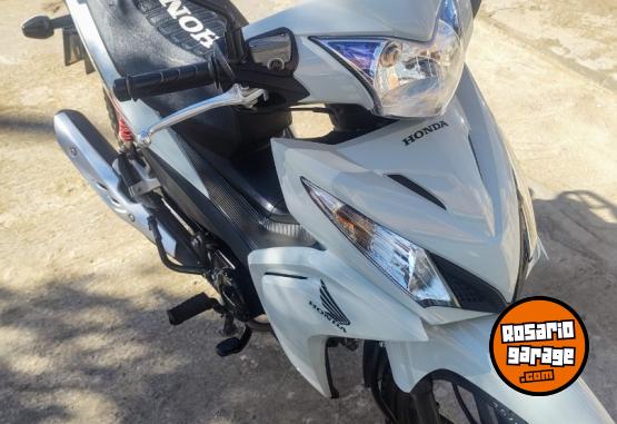 Motos - Honda Wave 2023 Nafta 7062Km - En Venta