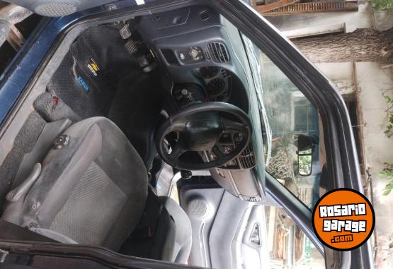 Camionetas - Chevrolet Blazer 2005 Diesel 350000Km - En Venta