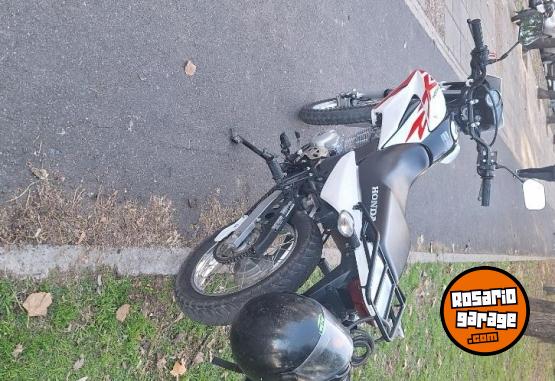 Motos - Honda Xr 2021 Nafta 26000Km - En Venta