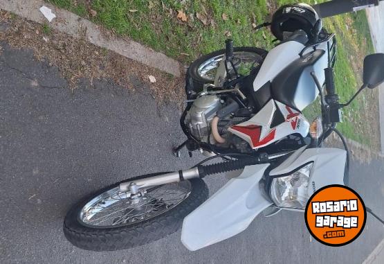 Motos - Honda Xr 2021 Nafta 26000Km - En Venta