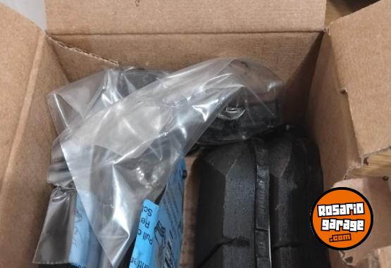 Accesorios para Autos - Pastillas de Freno delanteras Corolla 2013 a 2019 - En Venta