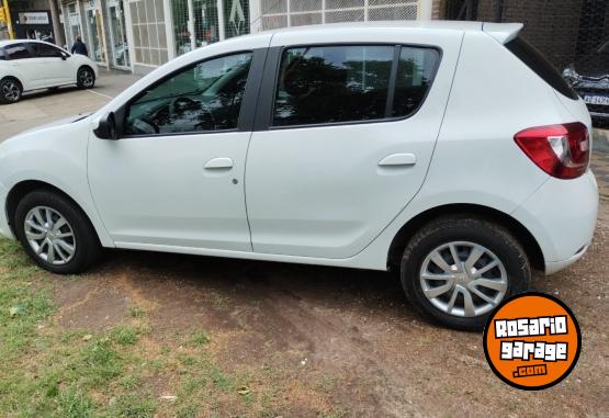 Autos - Renault Sandero DYNAMIQUE 1.6 2017 Nafta 70000Km - En Venta