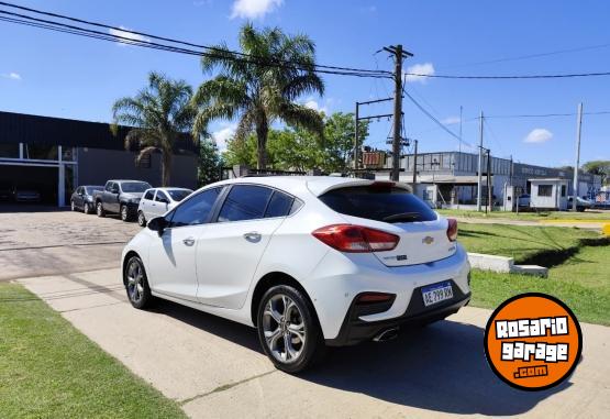 Autos - Chevrolet Cruze Premier 1.4 Turb 5P 2021 Nafta 126400Km - En Venta