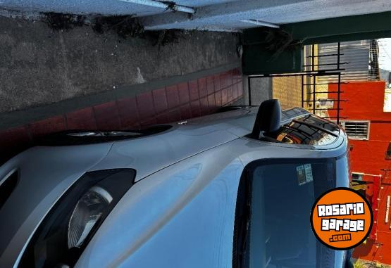 Autos - Volkswagen Gol trend 2015 Nafta 131000Km - En Venta