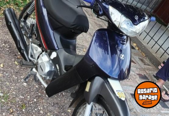 Motos - Zanella Zb 110cc 2017 Nafta 4000Km - En Venta