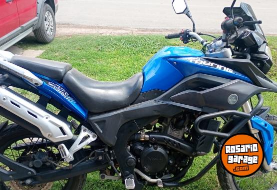 Motos - Corven Touring 250 2016 Nafta 22000Km - En Venta