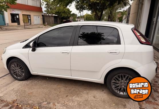 Autos - Fiat Punto Attractive 1.4 2014 GNC 170000Km - En Venta