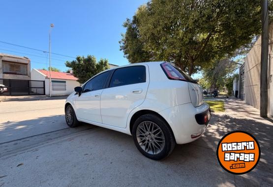 Autos - Fiat Punto Attractive 1.4 2014 GNC 170000Km - En Venta