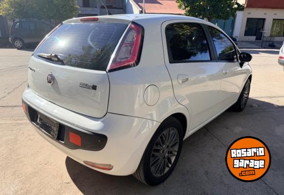 Autos - Fiat Punto Attractive 1.4 2014 GNC 170000Km - En Venta