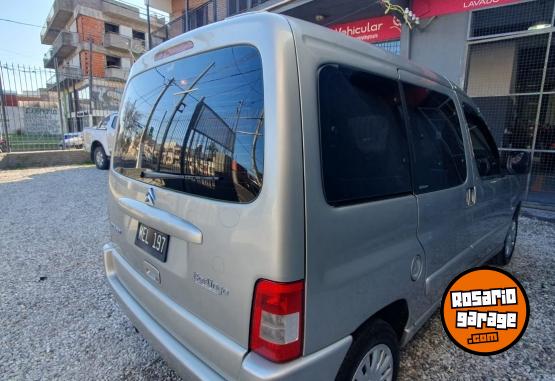 Utilitarios - Citroen Berlingo  multispace 2013 Nafta 160000Km - En Venta