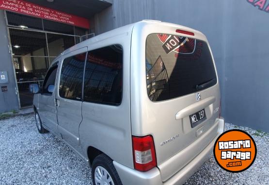 Utilitarios - Citroen Berlingo  multispace 2013 Nafta 160000Km - En Venta