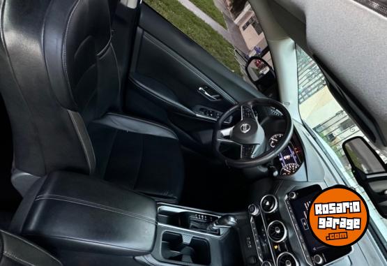 Autos - Nissan SENTRA EXCLUSIVE 2.0 CVT 2021 Nafta 92000Km - En Venta