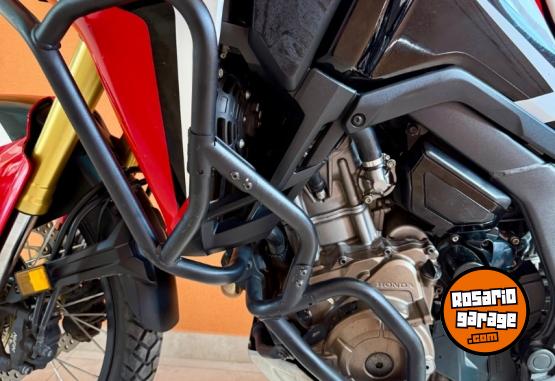 Motos - Honda CRF 1000 AFRICA AT 2017 Nafta 28600Km - En Venta