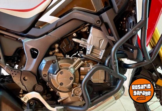 Motos - Honda CRF 1000 AFRICA AT 2017 Nafta 28600Km - En Venta