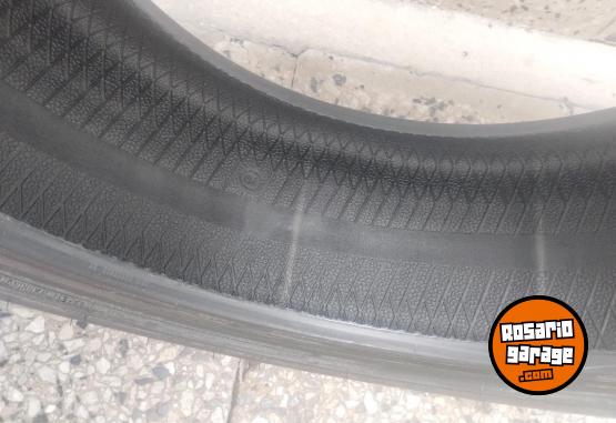 Accesorios para Autos - Oportunidad!! Vendo cubierta Dunlop sportmaxx rt 225/45/R17 - En Venta