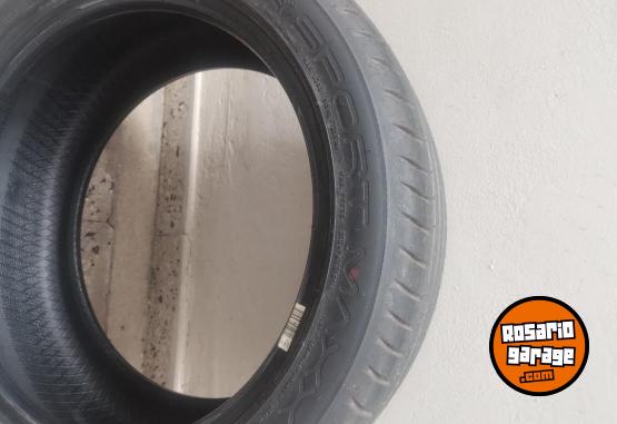 Accesorios para Autos - Oportunidad!! Vendo cubierta Dunlop sportmaxx rt 225/45/R17 - En Venta
