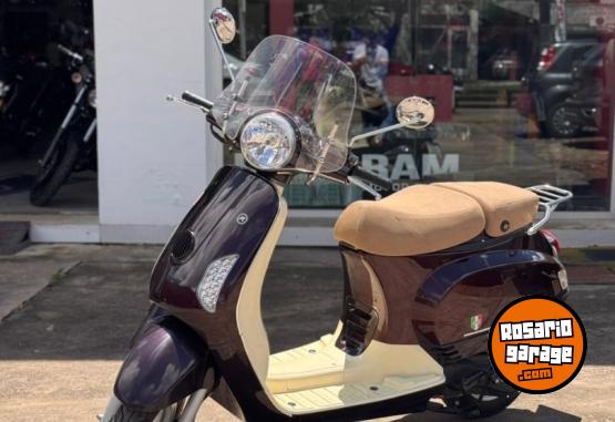 Motos - Motomel STRATO EURO 150 2023 Nafta 2500Km - En Venta