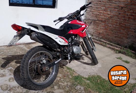 Motos - Motomel Skua 250 pro 2017 Nafta 10000Km - En Venta