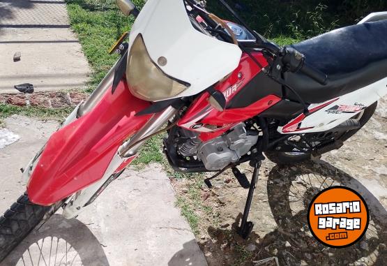 Motos - Motomel Skua 250 pro 2017 Nafta 10000Km - En Venta