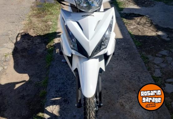Motos - Honda Wave 2022 Nafta 10500Km - En Venta